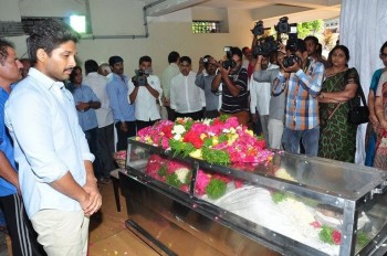 Edida Nageswara Rao Condolences Photos 1 - 32 of 126