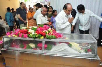 Edida Nageswara Rao Condolences Photos 1 - 46 of 126