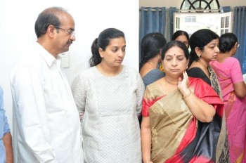 Edida Nageswara Rao Condolences Photos 1 - 60 of 126