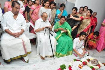 Edida Nageswara Rao Condolences Photos 1 - 85 of 126