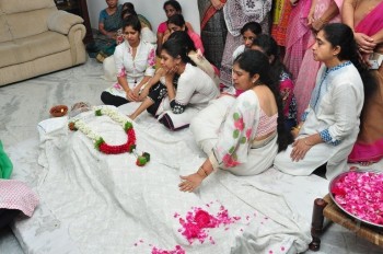 Edida Nageswara Rao Condolences Photos 1 - 114 of 126