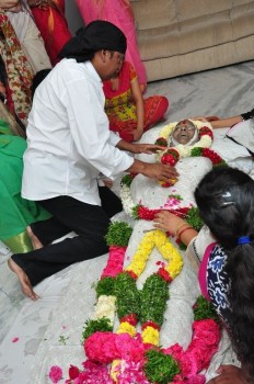 Edida Nageswara Rao Condolences Photos 1 - 122 of 126