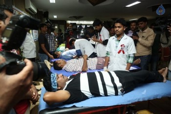 Hyderabad Talwars Blood Donation Camp Photos - 9 of 32