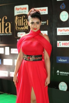 IIFA Utsavam 2017 Awards 1 (Day1) - 27 of 92