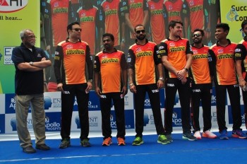 IPL Sunrisers Team Felicitates Apollo Doctors - 3 of 40