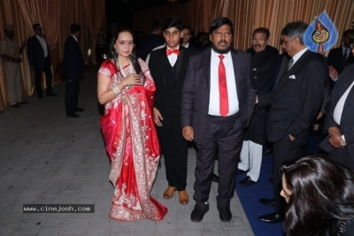 Isha Ambani & Anand Piramal Wedding Reception - 21 of 34