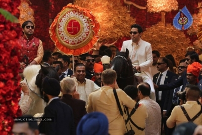 Isha Ambani and Anand Piramal Wedding Photos - 8 of 19