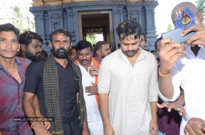 Jawaan Movie Team at Maddi Anjaneya Swamy Temple - 12 of 17