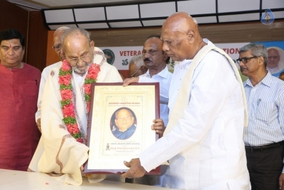 Journalists Association Felicitates Dadasaheb Phalke K Viswanath - 33 of 52