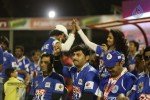 Karnataka Bulldozers Vs Mumbai Heroes Match - 72 of 202