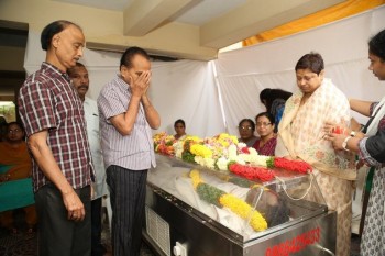 Kondavalasa Lakshmana Rao Condolences Photos - 3 of 73