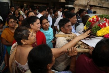 Kondavalasa Lakshmana Rao Condolences Photos - 27 of 73