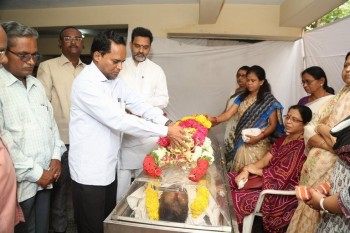 Kondavalasa Lakshmana Rao Condolences Photos - 39 of 73