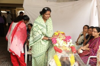 Kondavalasa Lakshmana Rao Condolences Photos - 53 of 73