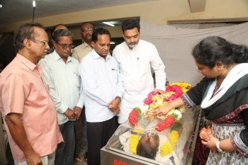 Kondavalasa Lakshmana Rao Condolences Photos - 69 of 73