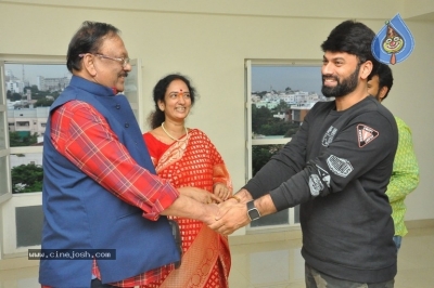 Krishnam Raju Family Watched it Raju Gari Gadhi 2 Movie - 13 of 15