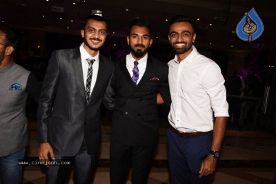 Hardik Pandya Brother Krunal Pandya Reception Cermony - 15 of 15