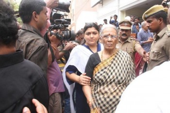 MS Viswanathan Condolences Photos 2 - 52 of 58