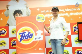 Namrata Shirodkar Launches The New Tide Plus - 13 of 21