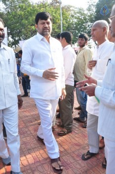 Nandamuri Family at NTR Ghat - 15 of 148