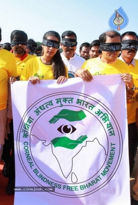 Niharika Flags Off Sight A Thon Blindfold 2k Walk - 6 of 40