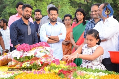 NTR Family Members Pay Tribute at NTR Ghat - 11 of 100