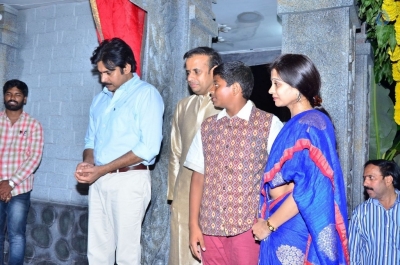 Pawan Kalyan Visits Andhra Prabha Ganapathi Pooja Photos - 12 of 41