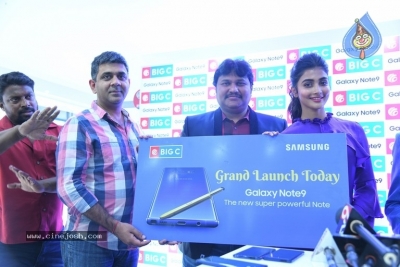 Pooja Hegde Launches Samsung Galaxy Note 9 Mobile - 14 of 26