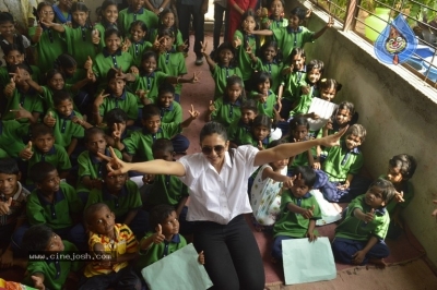 Rakul Birthday Celebrations at Cherish Orphanage Home - 9 of 19