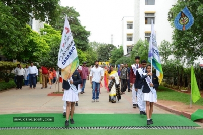 Ram Charan Celebrates Independence Day In Chirec School - 27 of 60