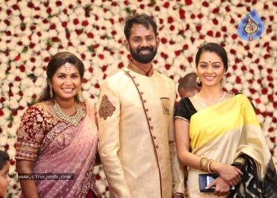 Ramesh Thilak And Navalakshmi Reception Photos - 5 of 32