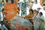 sathya-sai-baba-condolences-photos