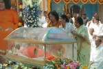 sathya-sai-baba-condolences-photos