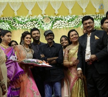 Shanthnu and Keerthi Wedding Reception Photos - 62 of 126