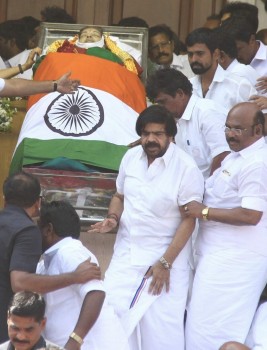 Tamil Nadu CM Jayalalithaa Final Journey Photos - 28 of 147