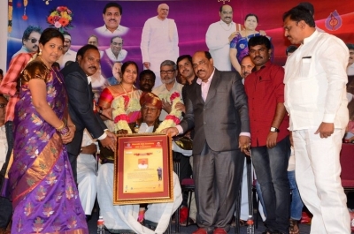 Telugu Cinema World Records Felicitation Press Meet - 26 of 42