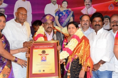 Telugu Cinema World Records Felicitation Press Meet - 32 of 42