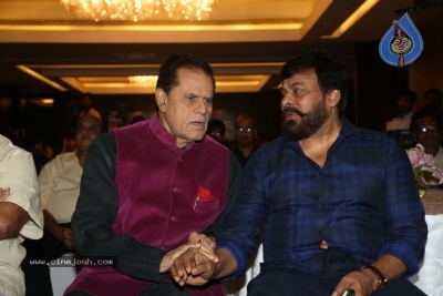 Tera Venuka Dasari Book Launched by Chiranjeevi - 38 of 61