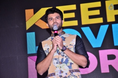 Vijay Devarakonda at KLM Mall Logo Launch event - 31 of 34