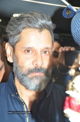 Vikram Launches Fitness Laboratory - 8 of 8