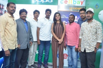 Yamini Bhaskar Launches Cellbay Mobile Store - 8 of 20