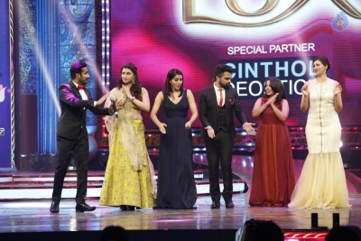 Zee Tv Apsara Award Stills - 13 of 61