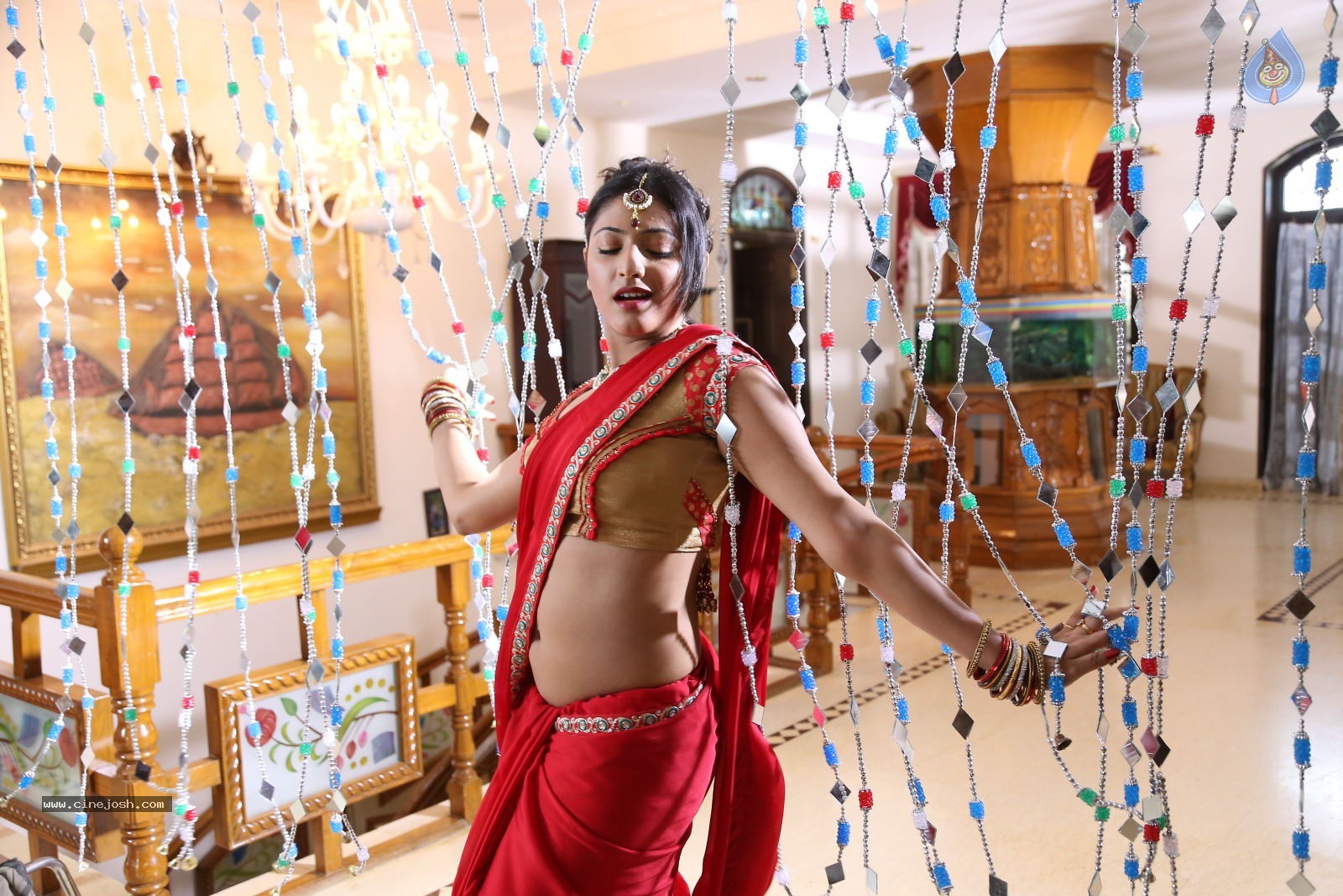 Haripriya Hot Pics - 7 / 92 photos