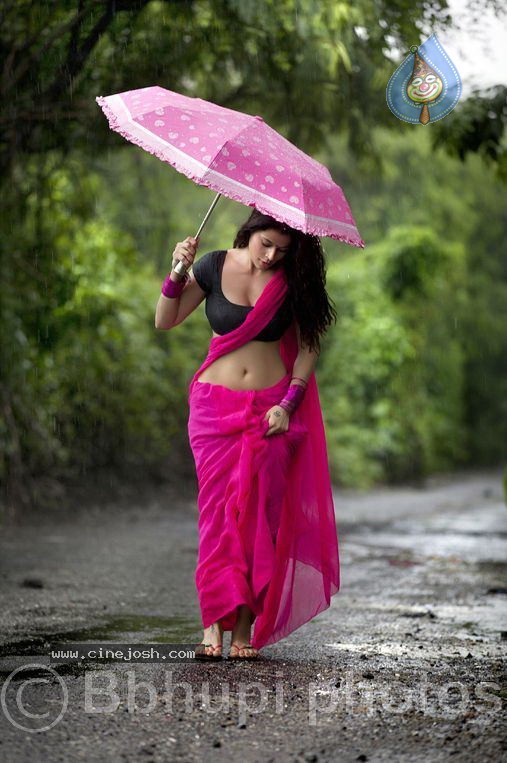 Jyothirana Spicy Stills - 7 / 31 photos