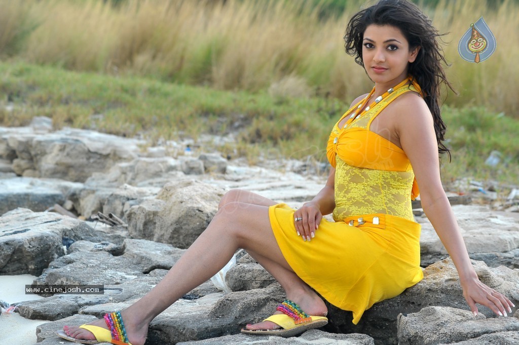 Kajal Agarwal New Hot Stills  - 47 / 90 photos