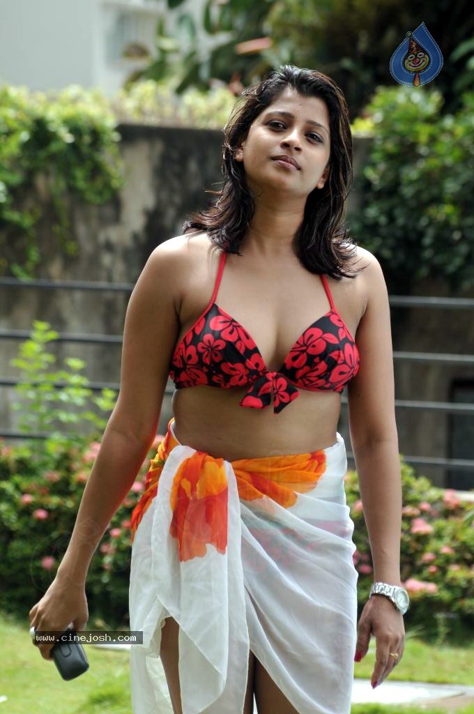 Nadeesha Hemamali Spicy Stills