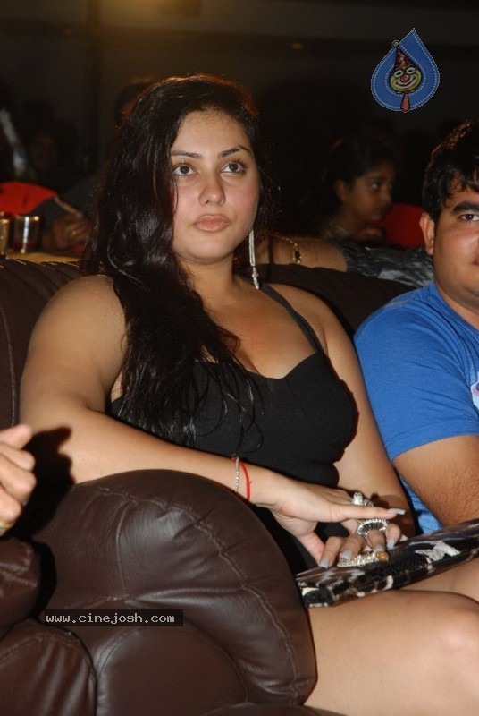 Namitha Spicy Stills - 14 / 88 photos