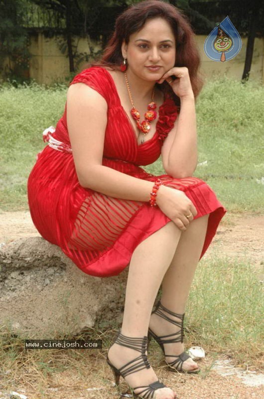 Sailu Spicy Photos - 14 / 58 photos