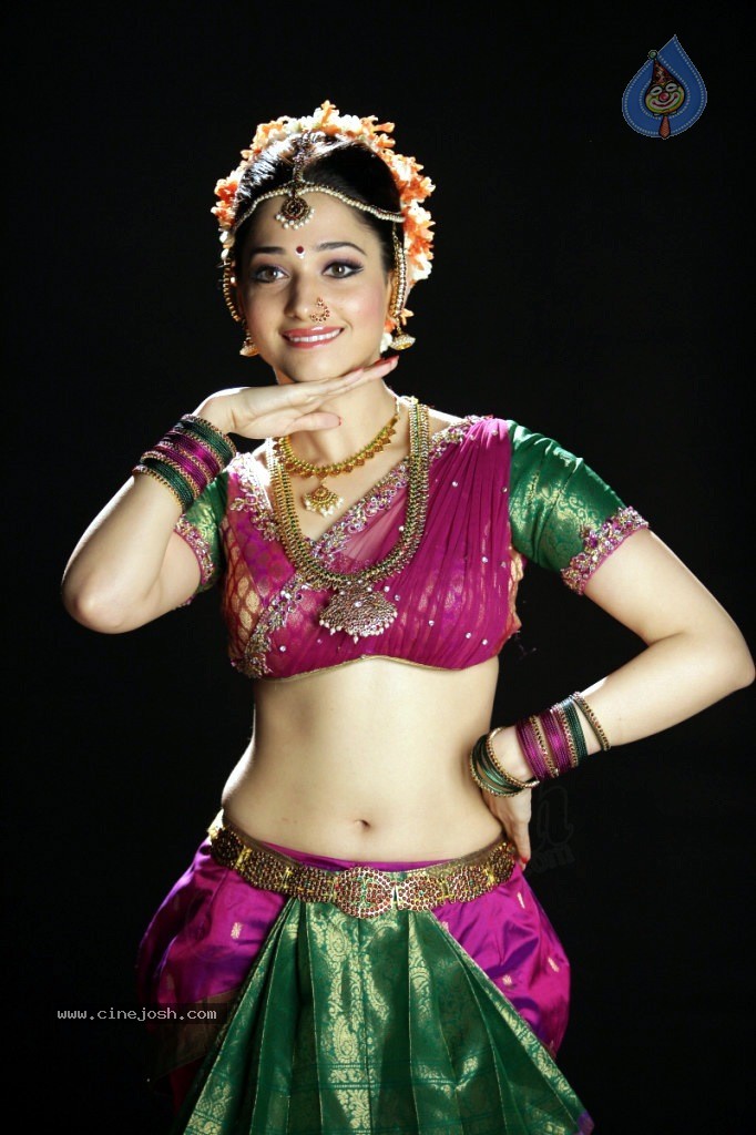 Tamanna New Hot Gallery - 16 / 140 photos