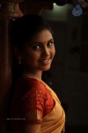 Nanbargal Kavanathirku Tamil Movie Hot Stills - 4 of 37